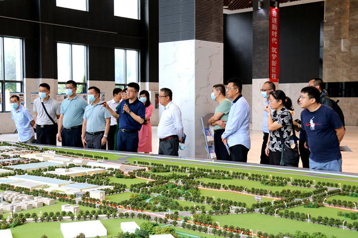 東莞市政協(xié)考察團(tuán)到沈陽航空產(chǎn)業(yè)園開展調(diào)研